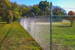 6 Foot x 1 Foot Barb Wire High Galv Chain-Link and Framework with Mid and Top Rail